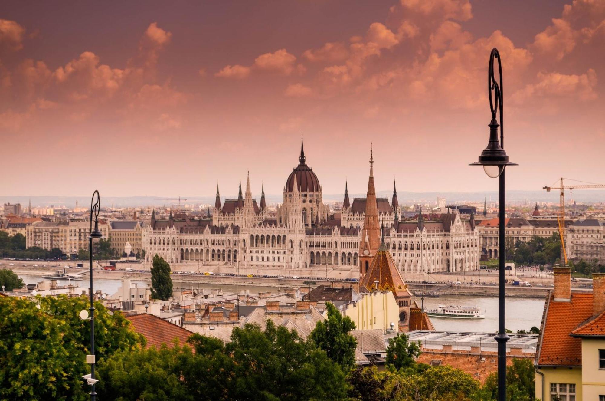 Just Chillin Apt-Budapest Most Historic Landmarks Eksteriør bilde